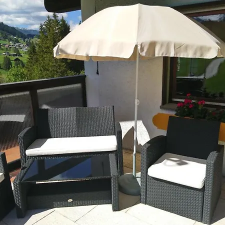 Ferienhaus Schwendle * Mittelberg